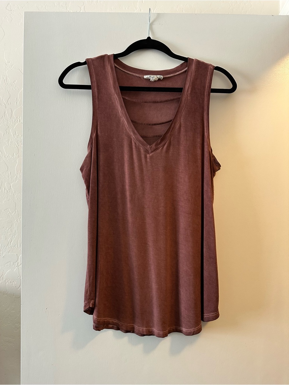 White Crow from Buckle Burgundy Sleeveless V-Neck Tank Top